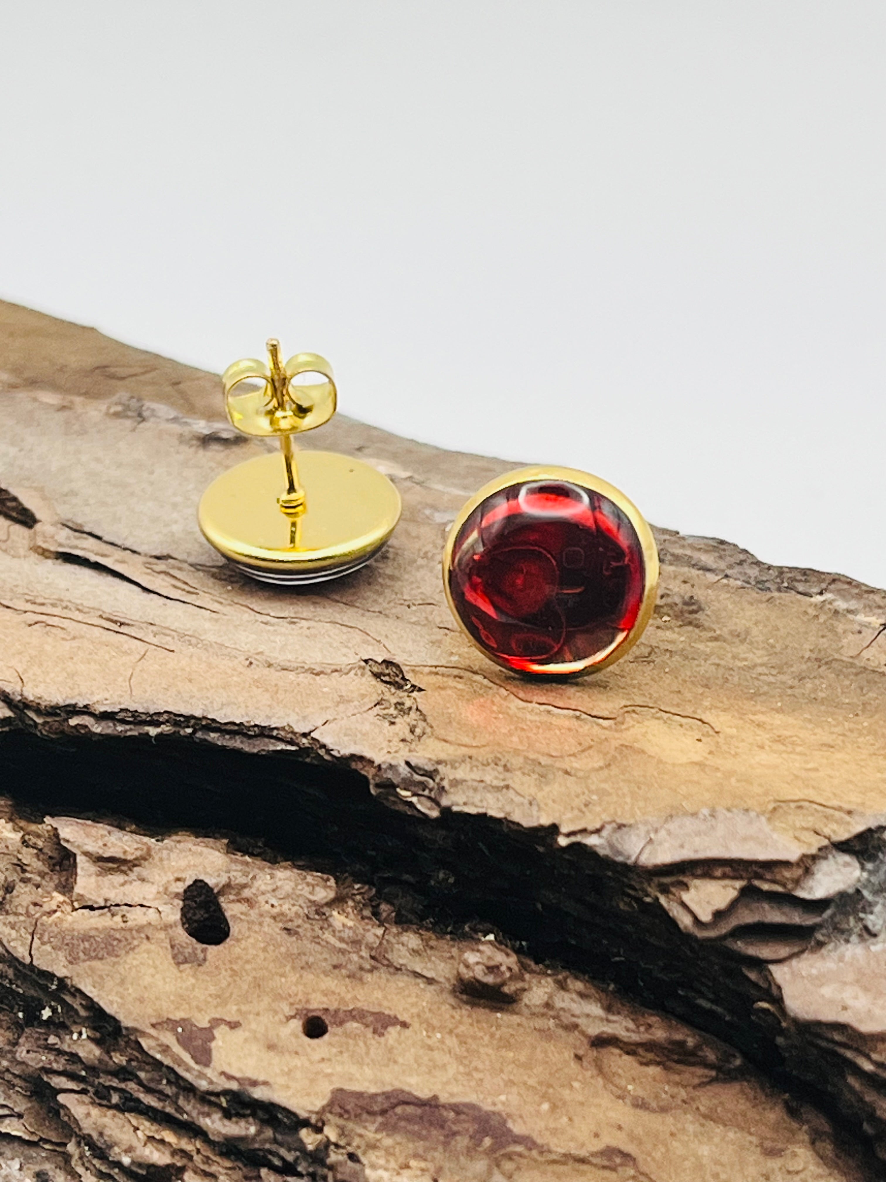 Clous d'oreilles Kelly