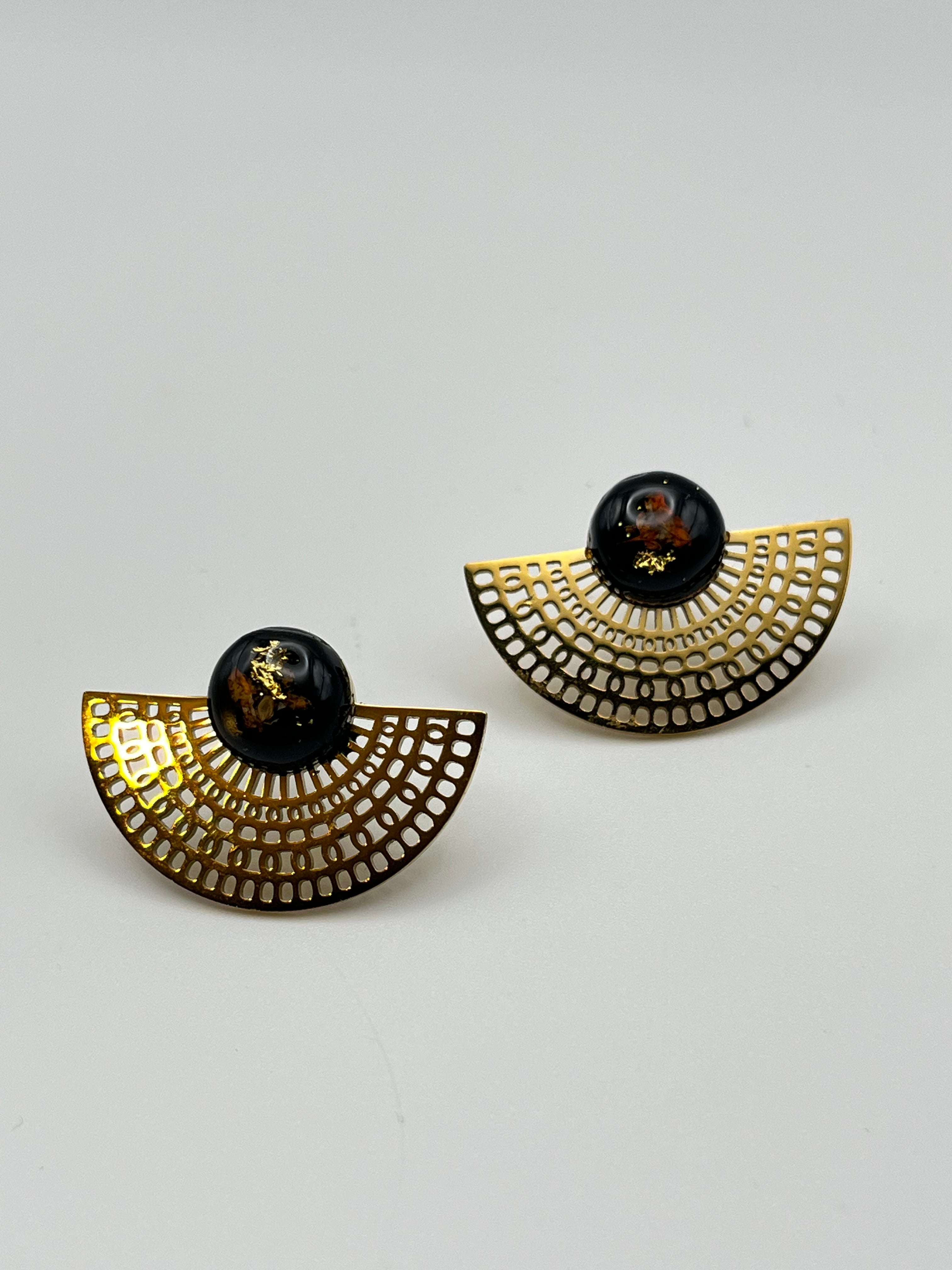 Clous d’oreilles Maurane