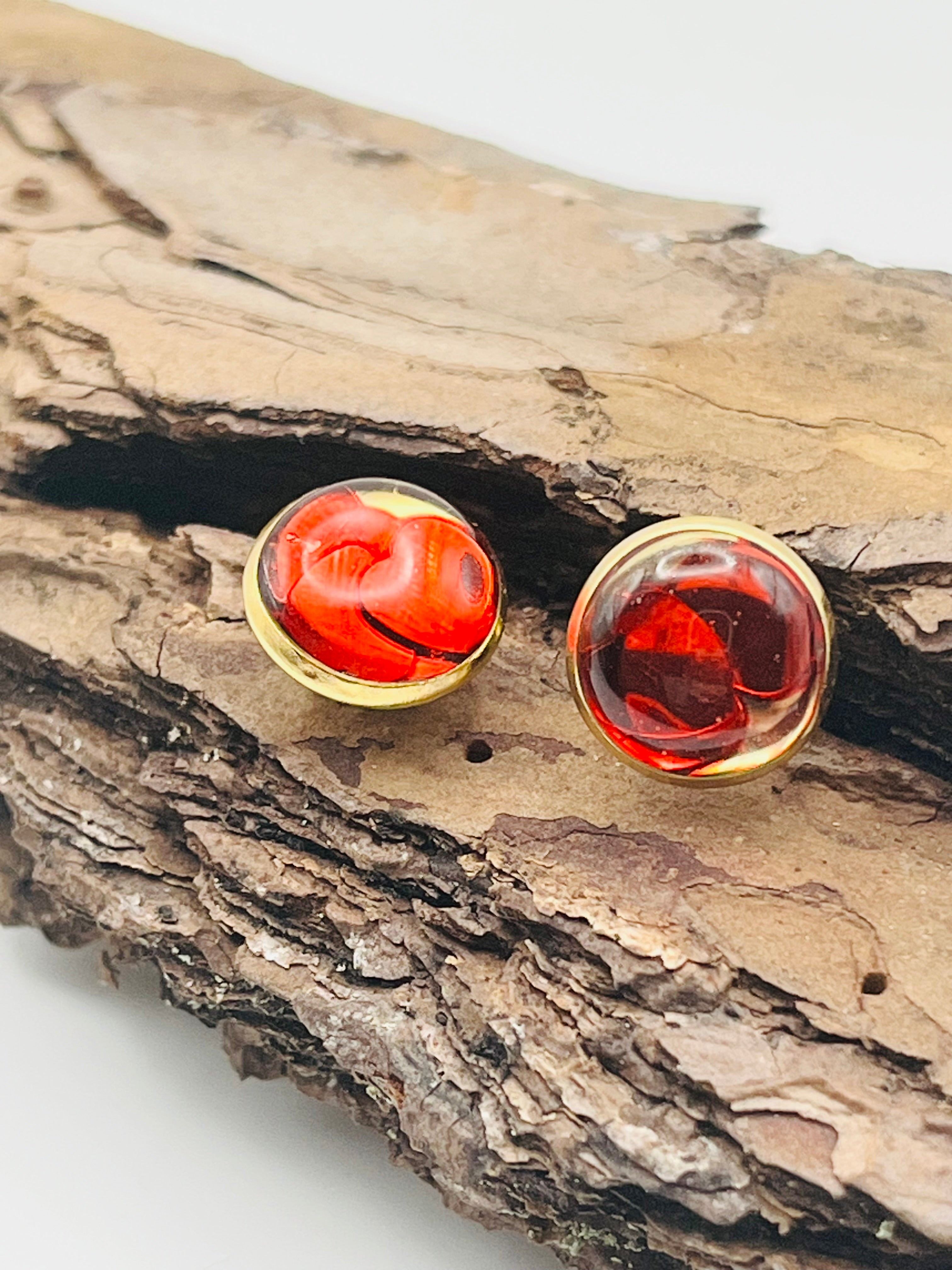 Clous d'oreilles Kelly