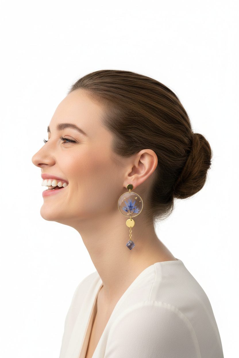 Boucle d'oreille portée de profil